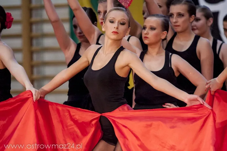 Festiwal Tańca Wirujący Krąg (wideo)