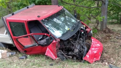 Ostrów Mazowiecka - W przydrożnym rowie zakończył jazdę kierowca busa. Do zdarze