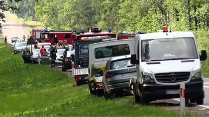 Ostrów Mazowiecka - W Chrabołach na Podlasiu miał miejsce karambol pięciu samoch