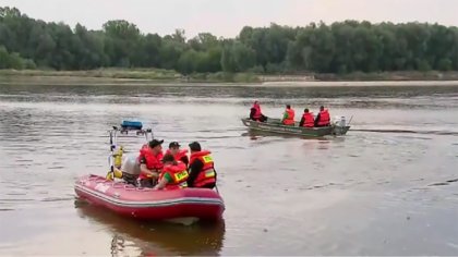 Ostrów Mazowiecka - Sezon wakacyjny w pełni, wiele osób spędza wolny czas nad wo