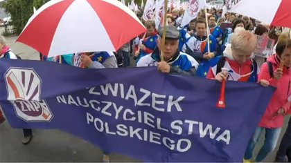 Ostrów Mazowiecka - Zwiększenia nakładów na edukację, w tym podwyżek o 1000 zł d