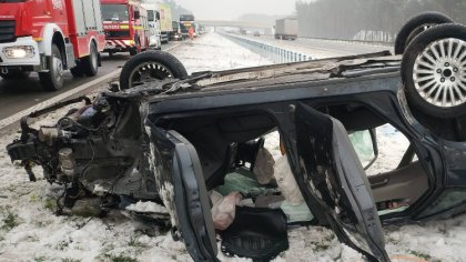 Ostrów Mazowiecka - Tuż za obwodnicą Ostrowi Mazowieckiej, na pasie ruchu w kier