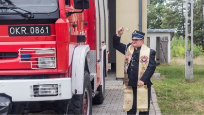 Ostrów Mazowiecka - Na placu przed remizą Ochotniczej Straży Pożarnej w Nieskórz