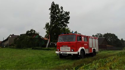 Ostrów Mazowiecka - Po gwałtownej burzy z ostatniego poniedziałku strażacy z OSP