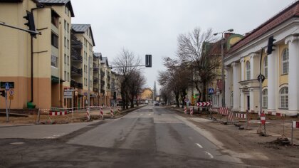 Ostrów Mazowiecka - Polska. Choć od ponad tygodnia w kalendarzu trwa zima, ostat