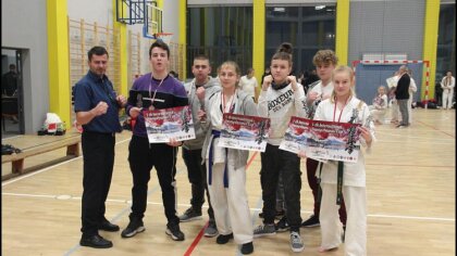 Ostrów Mazowiecka - Zawodnicy Ostrowskiego Klubu Karate Kyokushinkai wzięli udzi