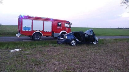 Ostrów Mazowiecka - Do zdarzenia drogowego z udziałem dwóch pojazdów doszło w pi