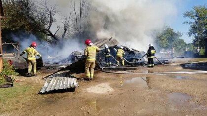 Ostrów Mazowiecka - Pożar budynku gospodarczego w miejscowości Wysocze (gmina Wą