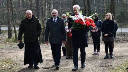 Ostrów Mazowiecka - Gmina Brok pamiętała o Żołnierzach Wyklętych. Podczas obchod