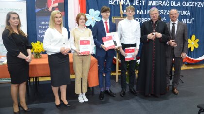 Ostrów Mazowiecka - Uroczysta konferencja poświęcona bł. Stefanowi Kardynałowi W