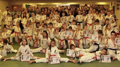 Ostrów Mazowiecka - Po raz szesnasty w dojo Ostrowskiego Klubu Karate Kyokushin 